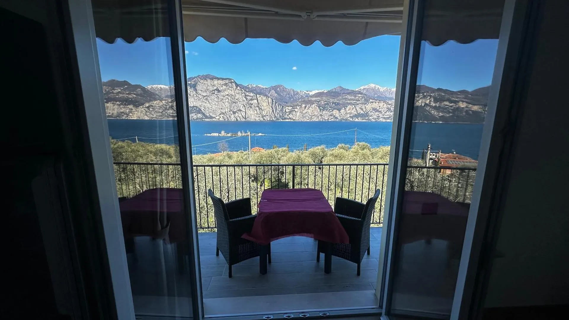 Villalvento Brenzone sul Garda 0*,