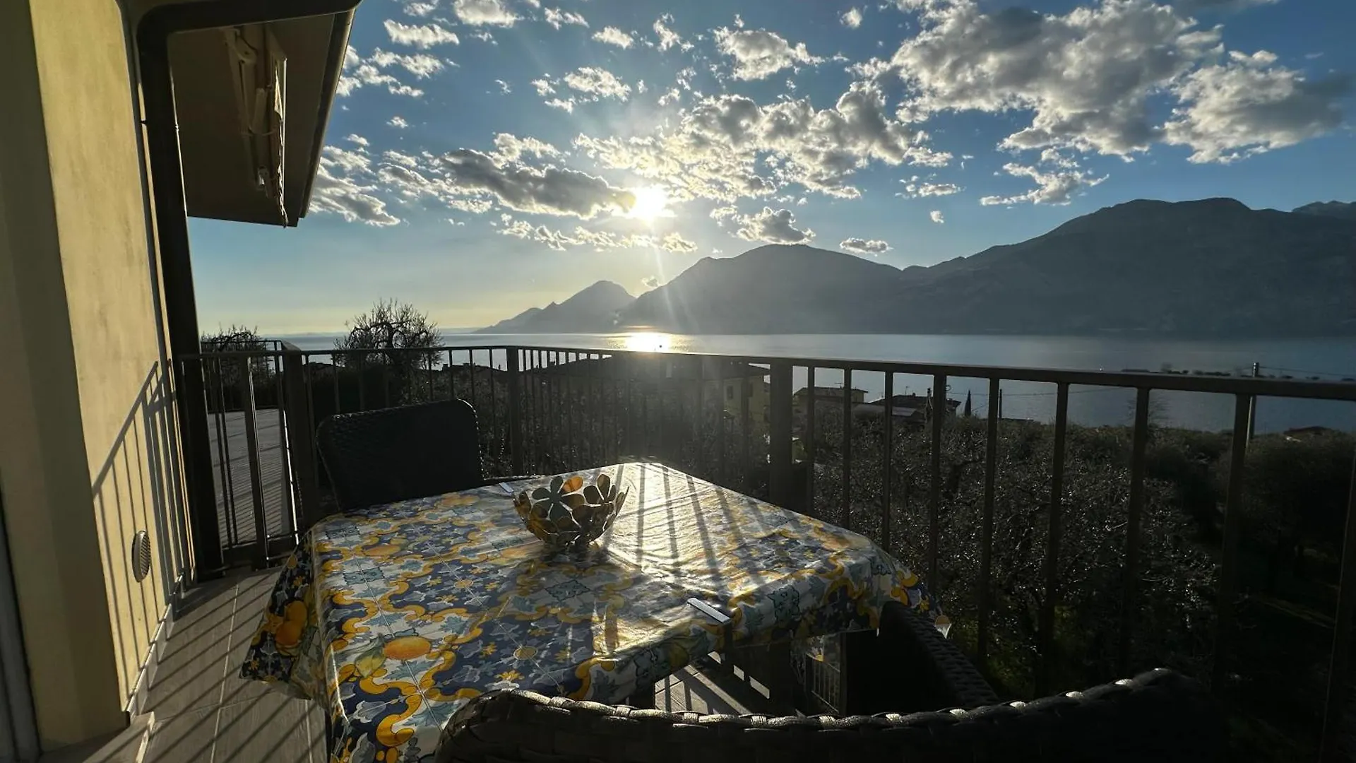 Villalvento Brenzone sul Garda 0*,
